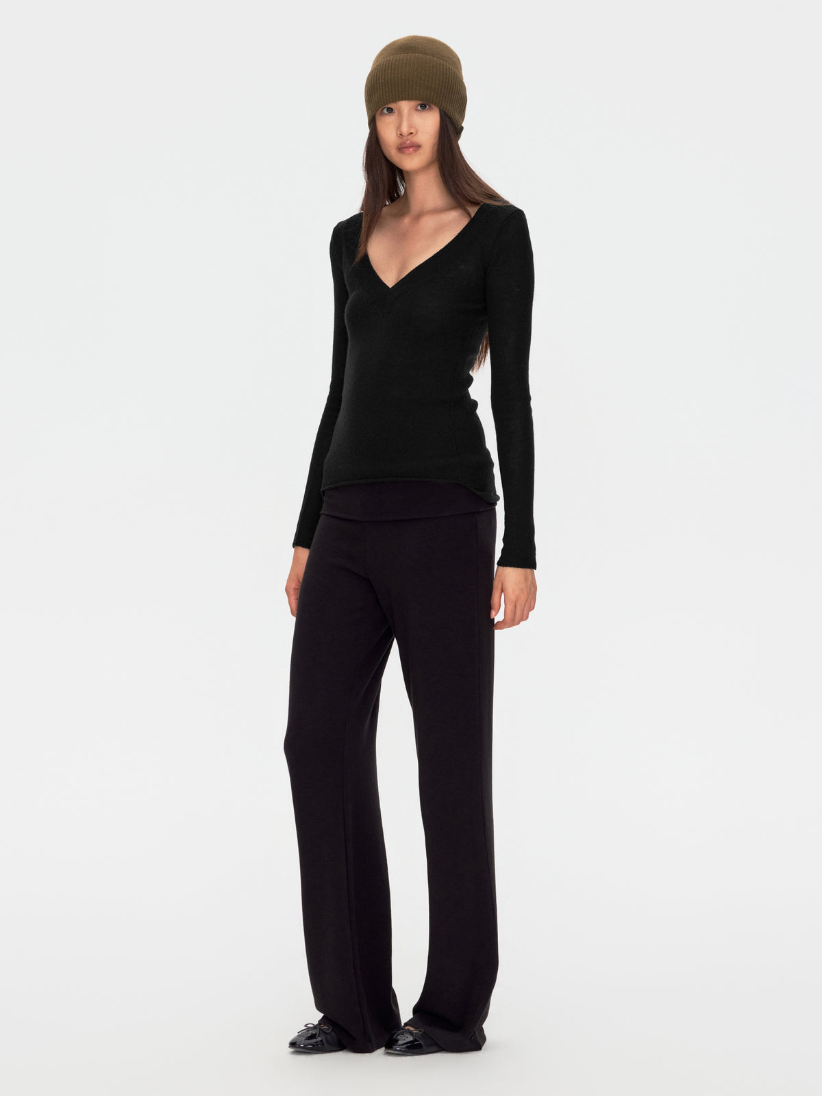 Wool Cashmere V Neck Knit