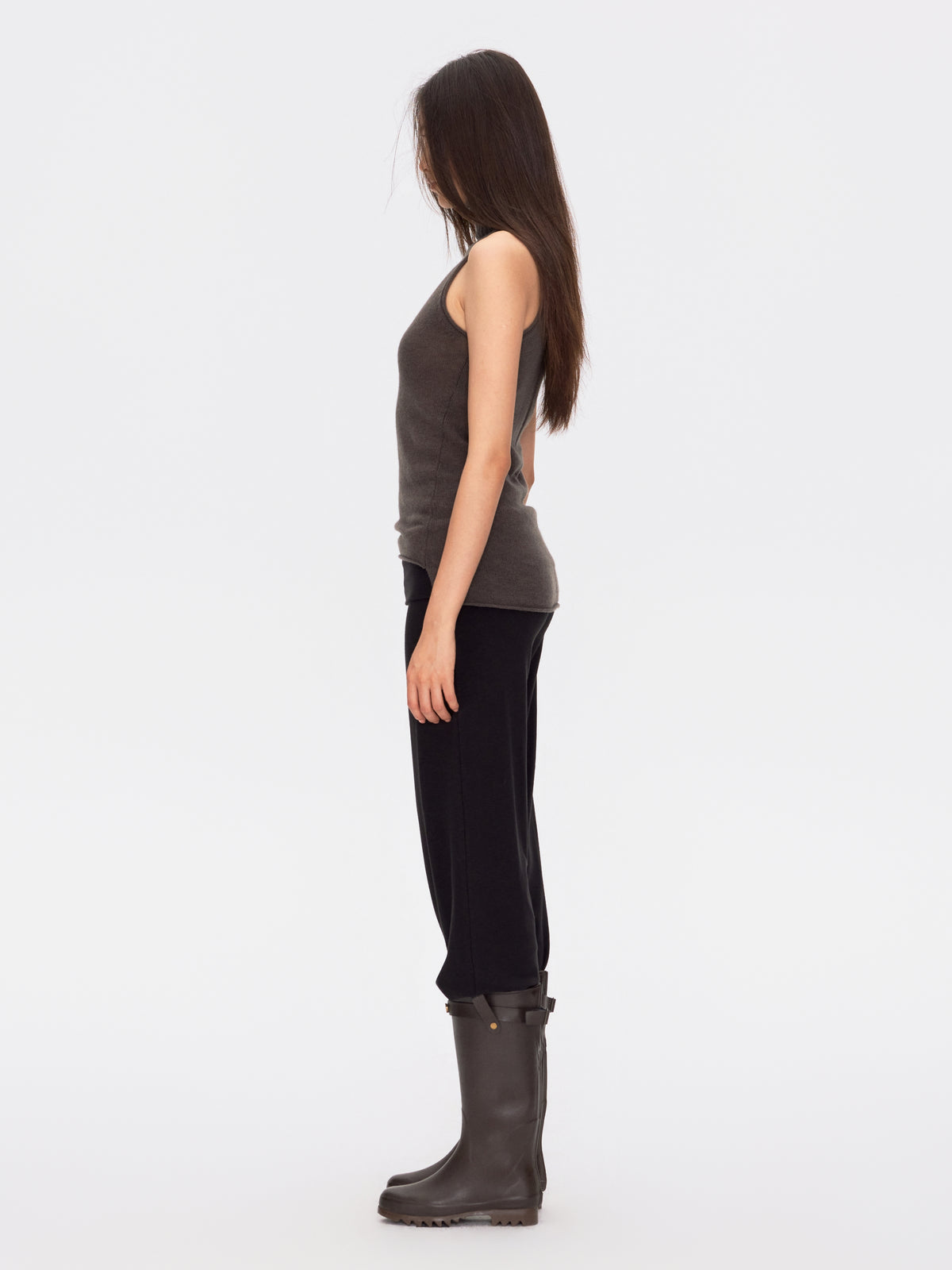 Wool Cashmere Sleeveless Roll Neck Knit