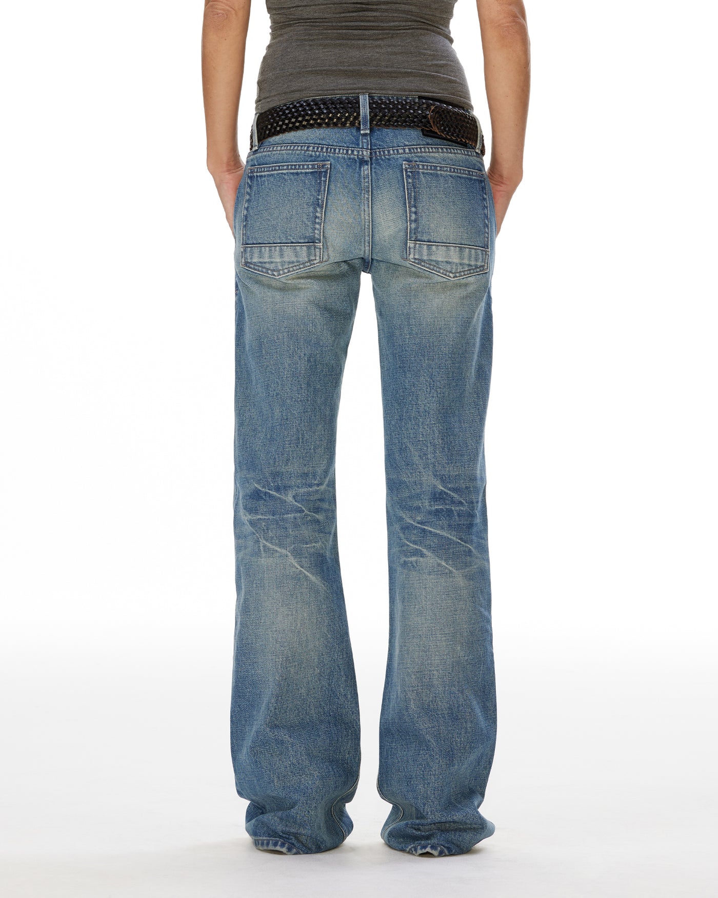 "000" Slim Flared Jeans