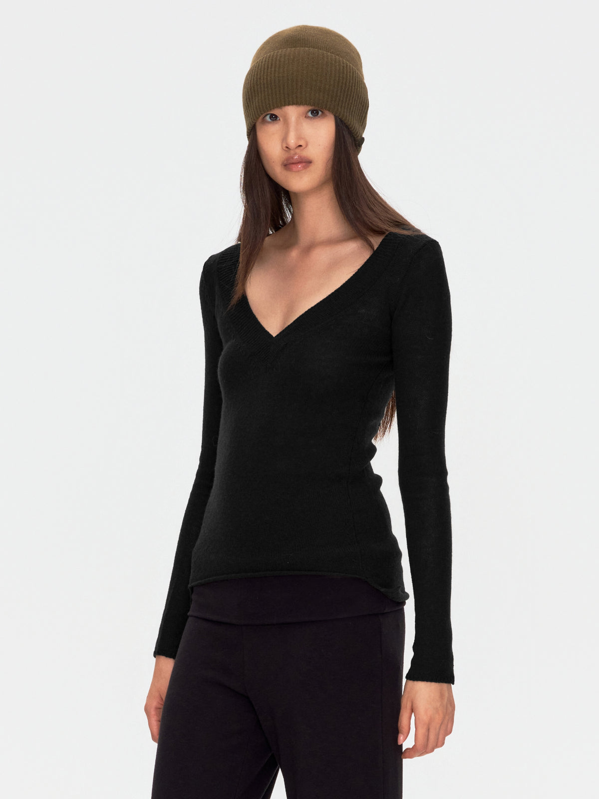 Wool Cashmere V Neck Knit