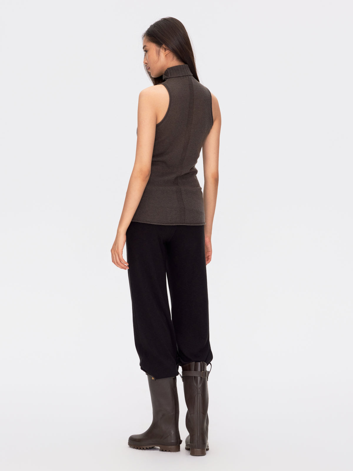 shop-by-look-zna9ccjw